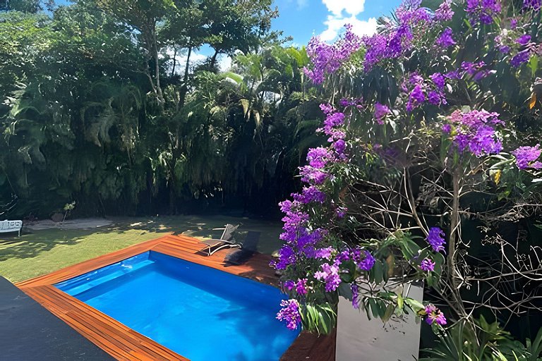 Alto Padrão 6 Suítes Piscina aquecida e Jacuzzi