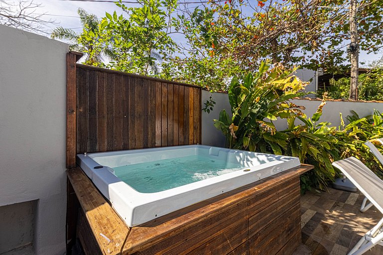 Casa com Piscina climatizada , Jacuzzi 4 Quartos.