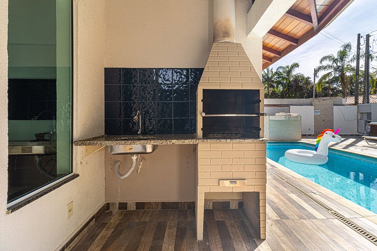 Casa com Piscina climatizada , Jacuzzi 4 Quartos.